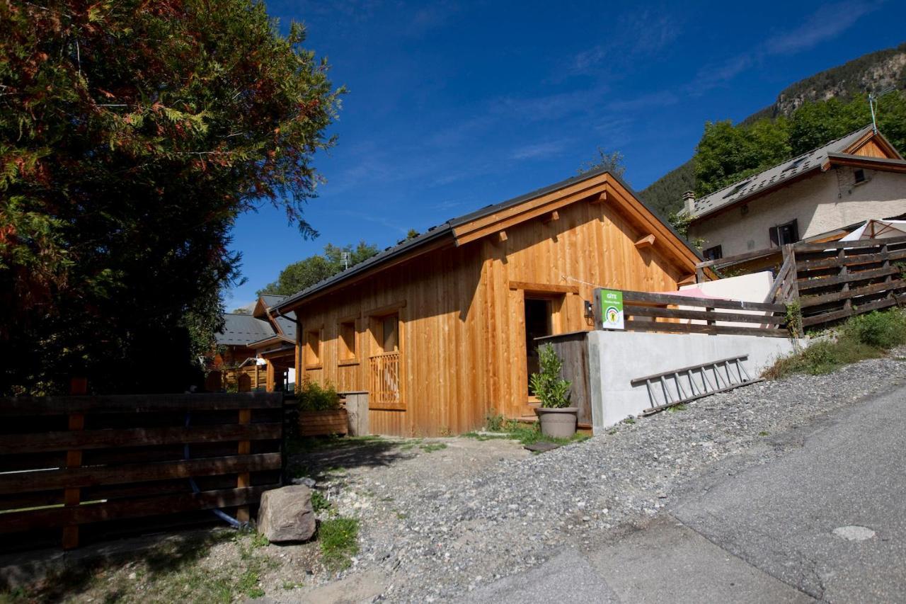 Petit Chalet Montagne Briancon  Luaran gambar
